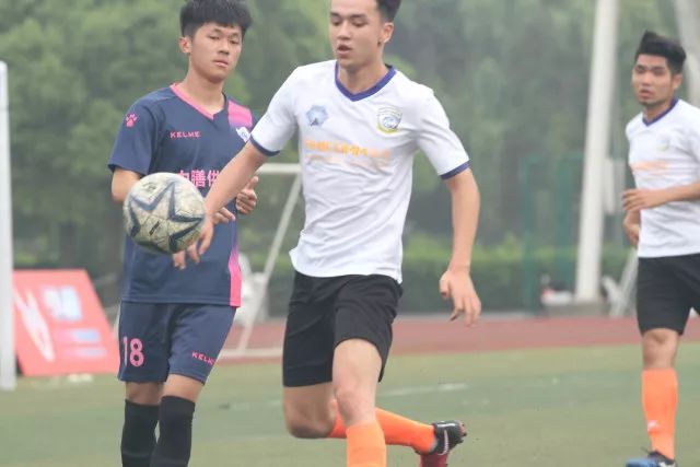 60126人魔鬼主场梭鱼湾 见证大连英博队史中超首胜